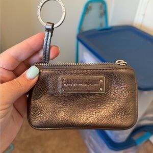 👜 Marc by Marc Jacobs Metallic Leather Zip Pouch / Key Wallet